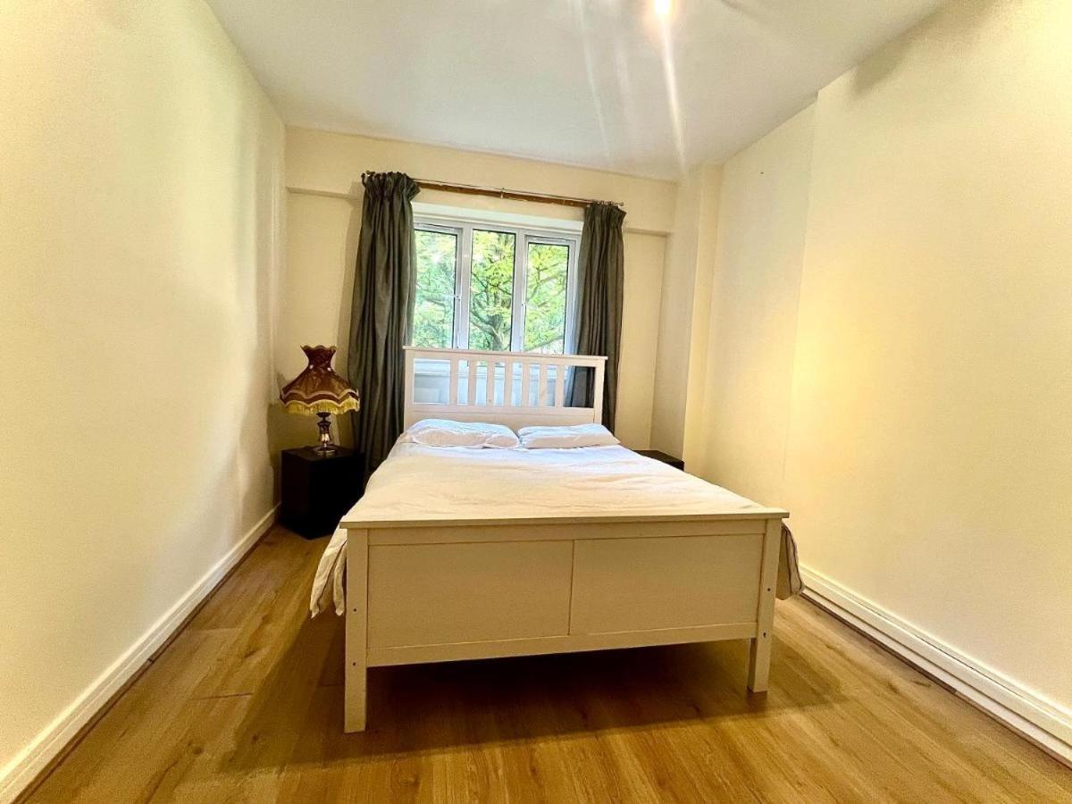 3 Double Bedroom, Duplex Apartment, Edgware Rd W2, Zone 1 * Londra